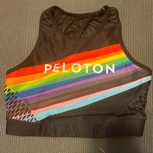 Peloton pride bra size small